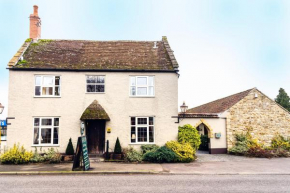 The Half Moon Inn and Country lodge, Yeovil
